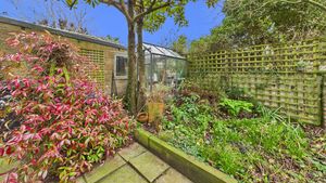 Photo 21- click for photo gallery